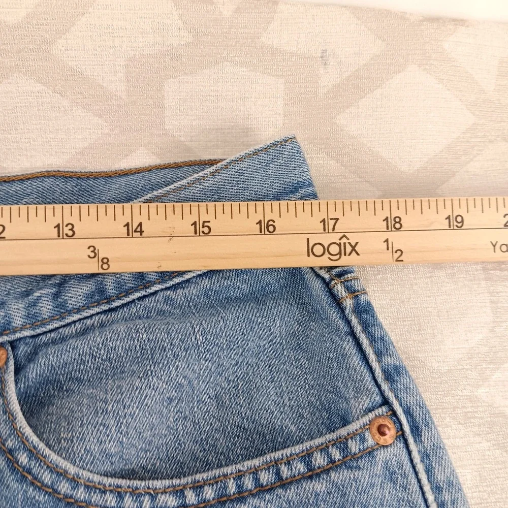 Levis discover your